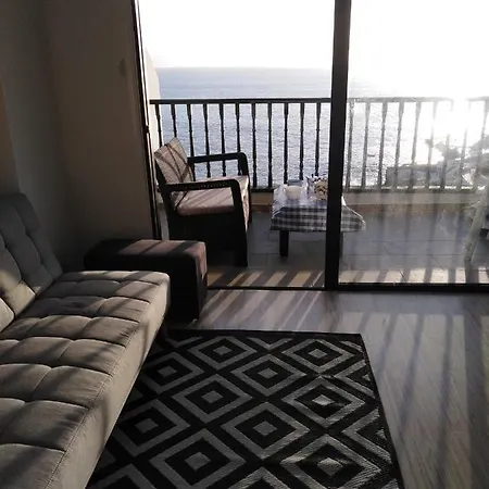 Breakfast In Ocean Apartmán *